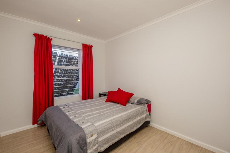 To Let 2 Bedroom Property for Rent in Parklands North Western Cape